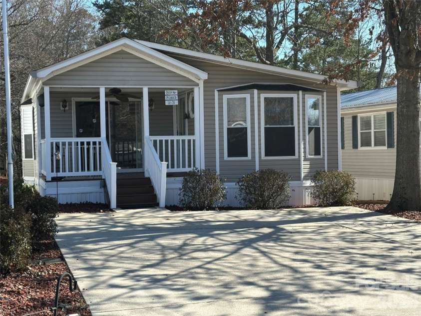 129 Club House Drive, New London, NC 28127.  MLS# CAR4350214, YatesRealty ID 4405. 