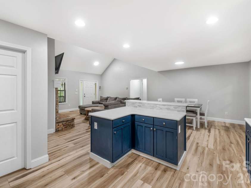 526 Whetstone Gap Road, Lake Toxaway, NC 28747.  MLS# CAR4412267, YatesRealty ID 44050. 