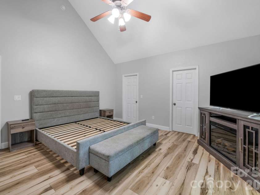 526 Whetstone Gap Road, Lake Toxaway, NC 28747.  MLS# CAR4412267, YatesRealty ID 44050. 