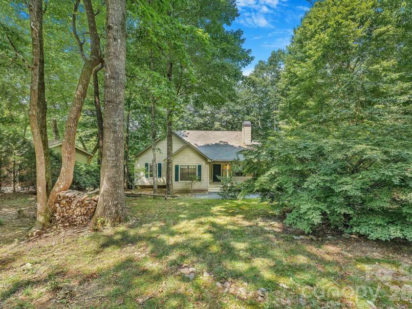 526 Whetstone Gap Road, Lake Toxaway, NC 28747.  MLS# CAR4412267, YatesRealty ID 44050. 