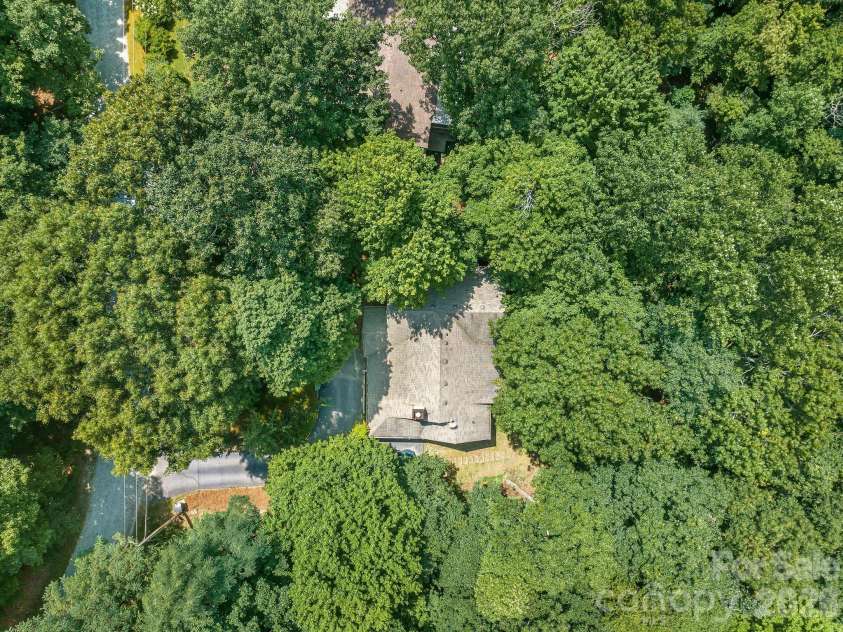 526 Whetstone Gap Road, Lake Toxaway, NC 28747.  MLS# CAR4412267, YatesRealty ID 44050. 