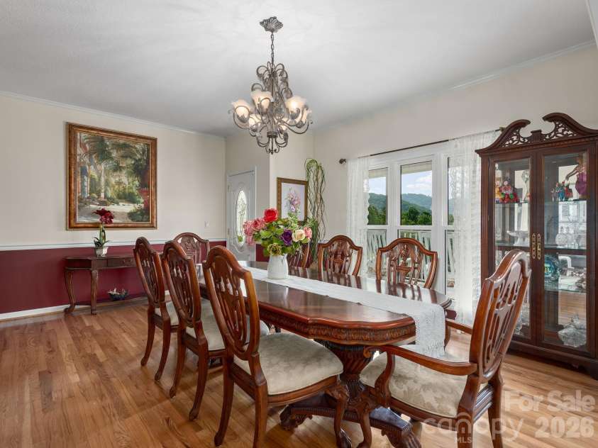 24 Nesbitts Olde Farm Road, Fairview, NC 28730.  MLS# CAR4367804, YatesRealty ID 44051. 