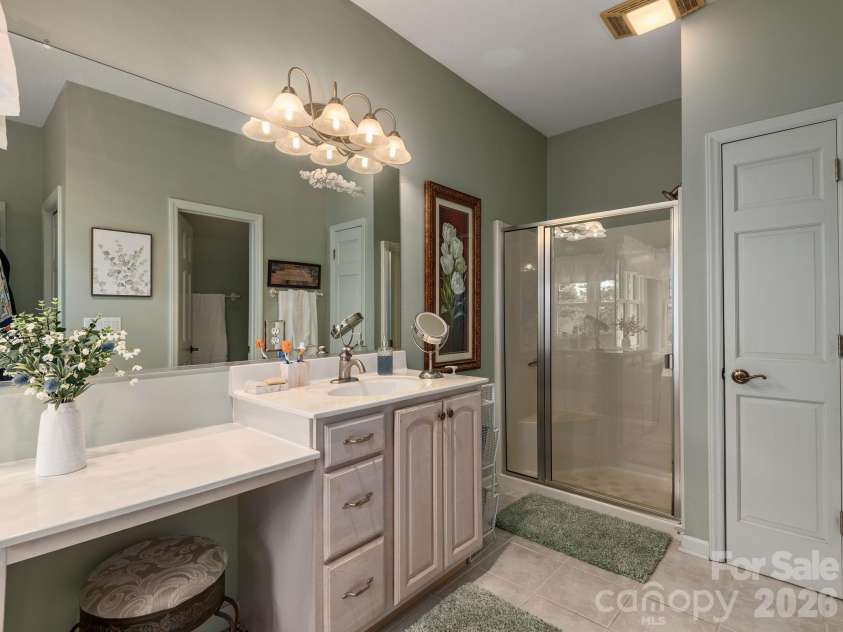 24 Nesbitts Olde Farm Road, Fairview, NC 28730.  MLS# CAR4367804, YatesRealty ID 44051. 
