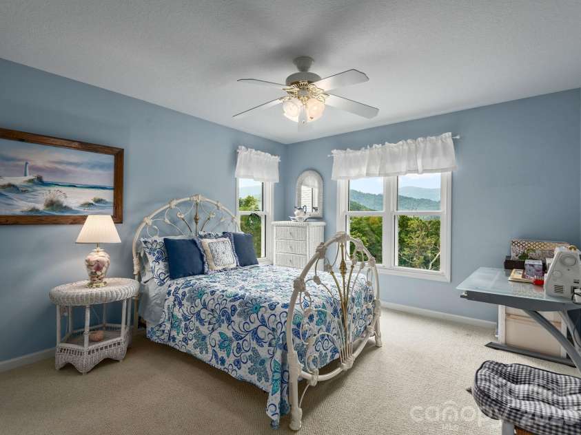 24 Nesbitts Olde Farm Road, Fairview, NC 28730.  MLS# CAR4367804, YatesRealty ID 44051. 