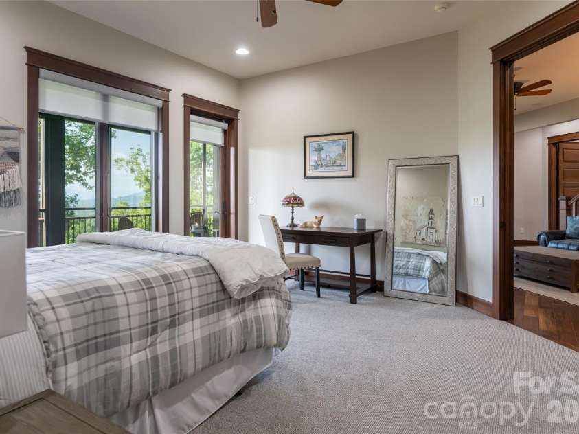 8 Points West Drive, Asheville, NC 28804.  MLS# CAR4413543, YatesRealty ID 44053. 