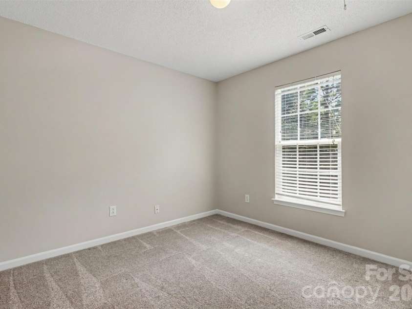 7674 Black Hawk Lane, Tega Cay, SC 29708.  MLS# CAR4413470, YatesRealty ID 44054. 