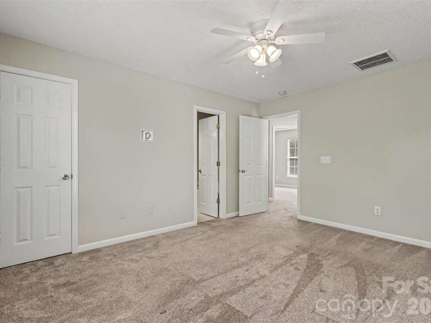 7674 Black Hawk Lane, Tega Cay, SC 29708.  MLS# CAR4413470, YatesRealty ID 44054. 