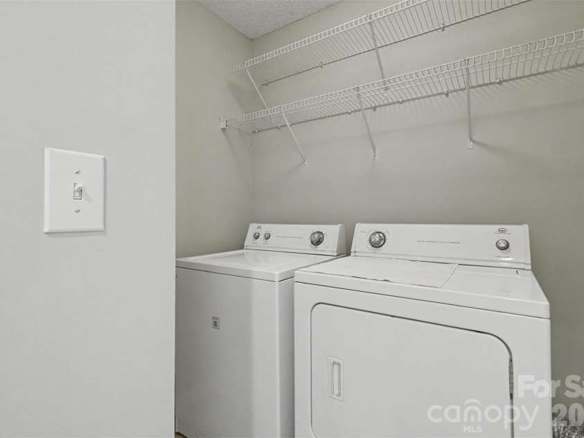 7674 Black Hawk Lane, Tega Cay, SC 29708.  MLS# CAR4413470, YatesRealty ID 44054. 