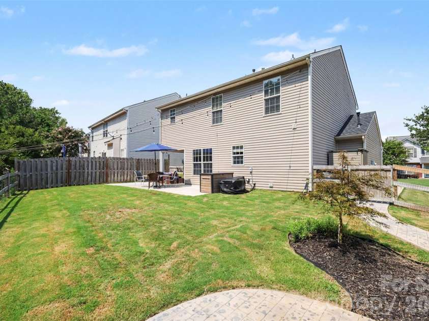 7674 Black Hawk Lane, Tega Cay, SC 29708.  MLS# CAR4413470, YatesRealty ID 44054. 