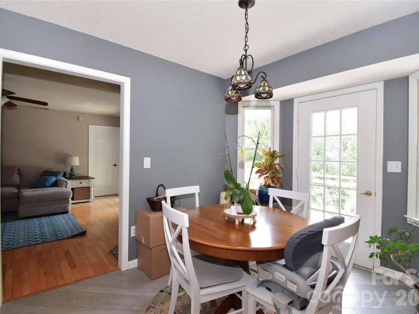 36 Cardinal Lane, Candler, NC 28715.  MLS# CAR4414046, YatesRealty ID 44055. 