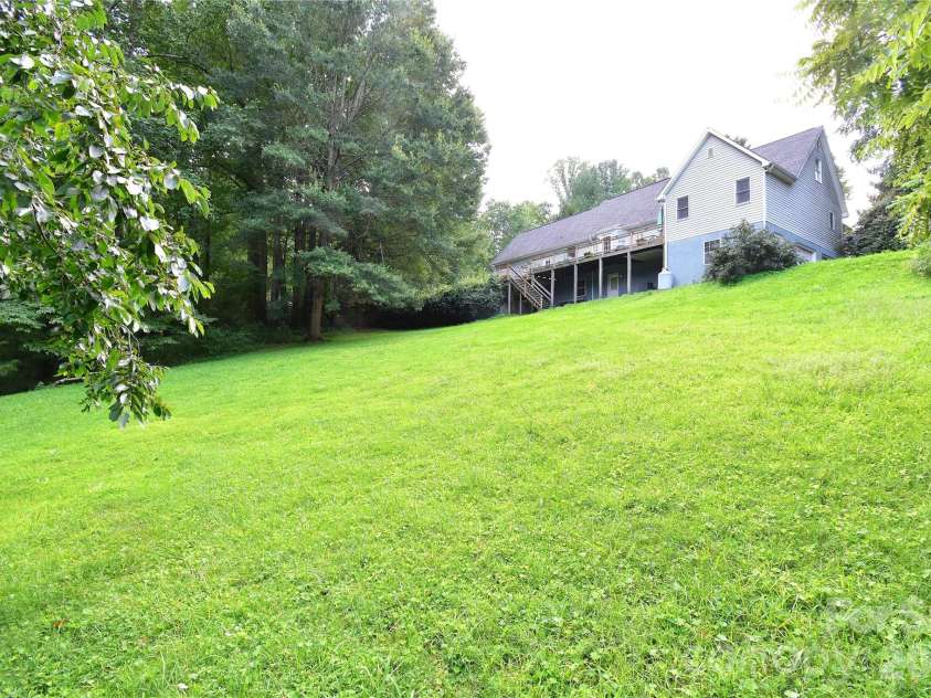 36 Cardinal Lane, Candler, NC 28715.  MLS# CAR4414046, YatesRealty ID 44055. 