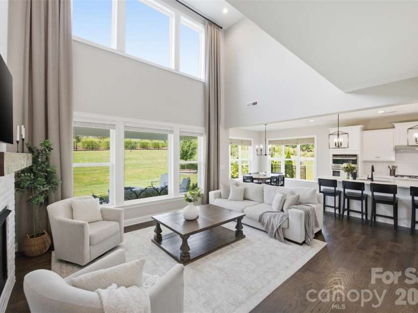 7025 Kingfisher Way, Belmont, NC 28012.  MLS# CAR4412650, YatesRealty ID 44056. Open floor plan.