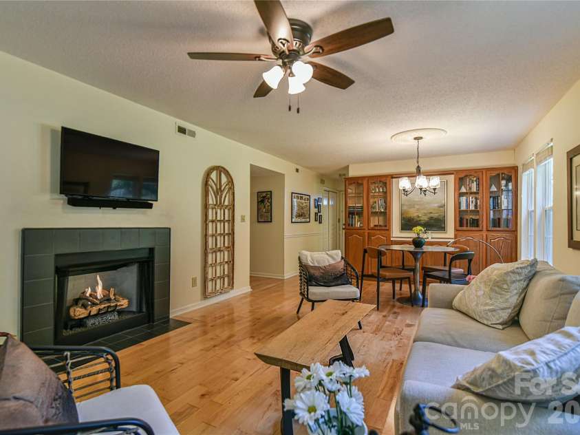 4201 Marble Way, Asheville, NC 28806.  MLS# CAR4412484, YatesRealty ID 44058. 