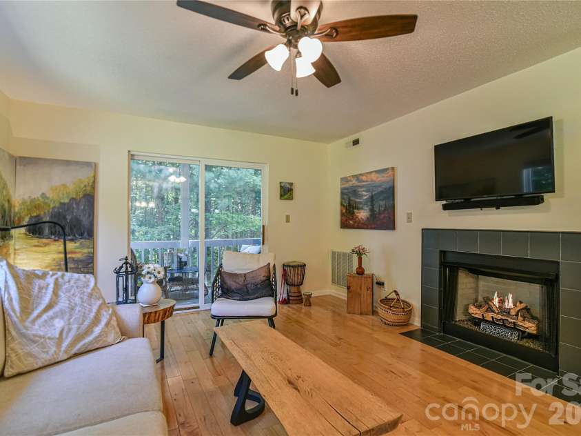 4201 Marble Way, Asheville, NC 28806.  MLS# CAR4412484, YatesRealty ID 44058. 