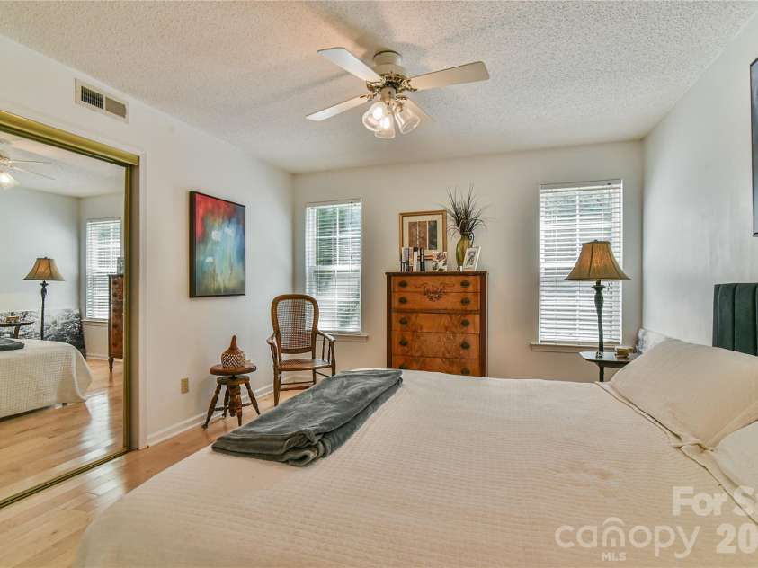 4201 Marble Way, Asheville, NC 28806.  MLS# CAR4412484, YatesRealty ID 44058. 