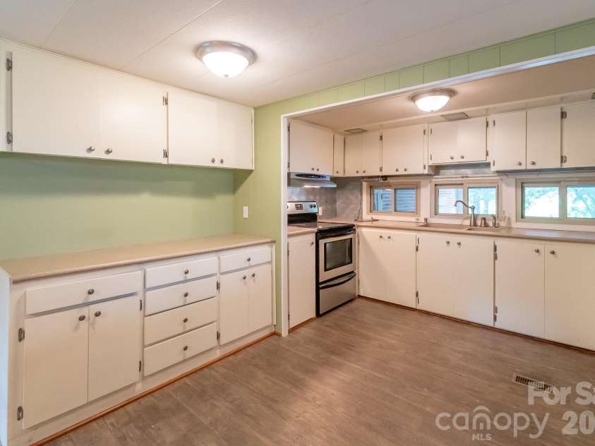 6426 Deep Springs Road, Marshville, NC 28103.  MLS# CAR4412694, YatesRealty ID 44059. 