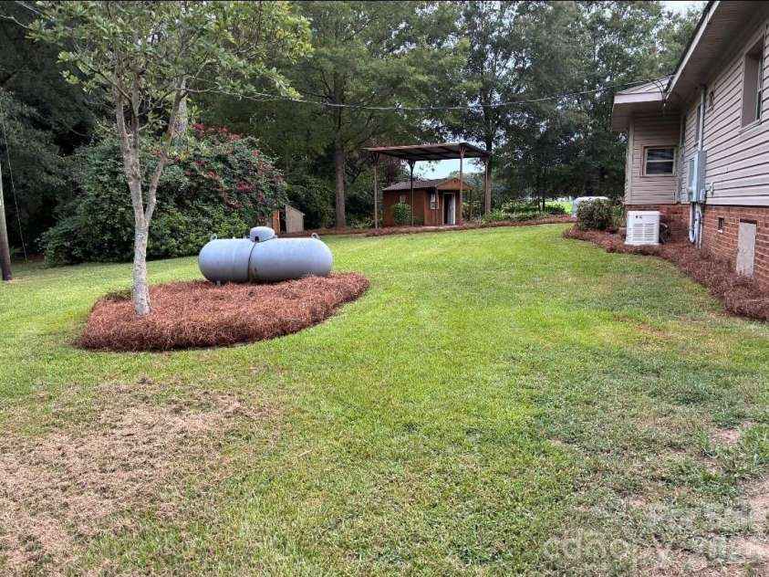 6426 Deep Springs Road, Marshville, NC 28103.  MLS# CAR4412694, YatesRealty ID 44059. 