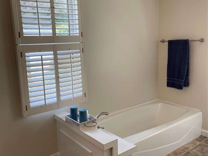 21 Byrd Lane, Brevard, NC 28712.  MLS# CAR4302808, YatesRealty ID 4406. 