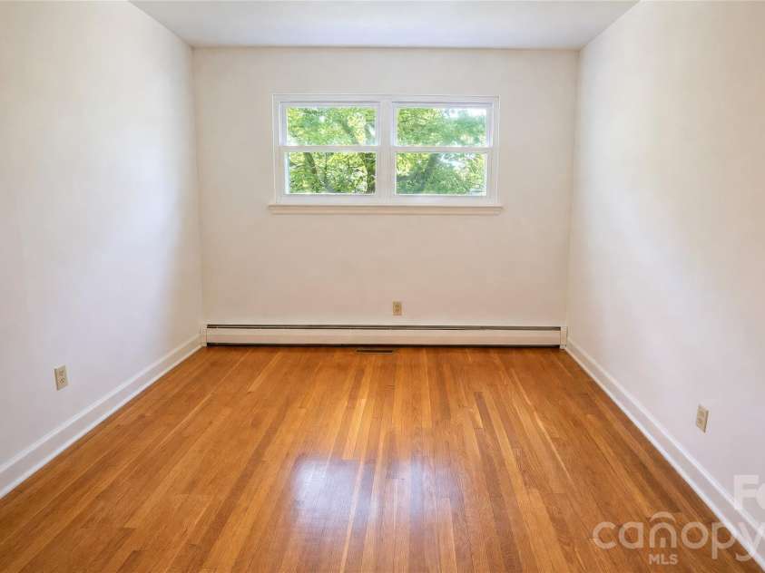 201 Woodlawn Drive, Morganton, NC 28655.  MLS# CAR4414420, YatesRealty ID 44061. Bedroom