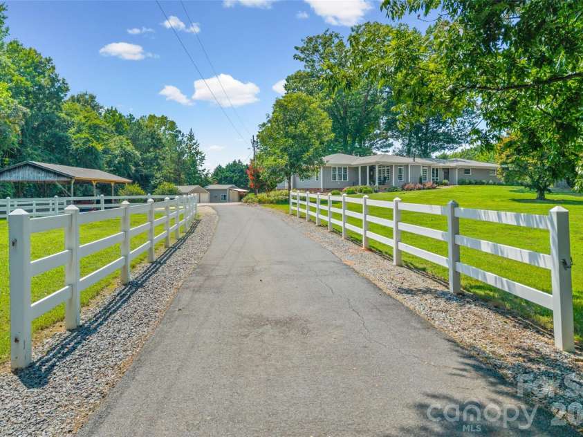 2106 Strawberry Road, Rock Hill, SC 29730.  MLS# CAR4414372, YatesRealty ID 44062. 