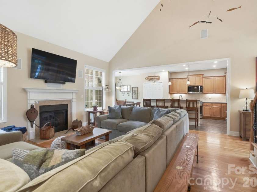 8330 Bourgess Court, Fort Mill, SC 29707.  MLS# CAR4408358, YatesRealty ID 44063. 