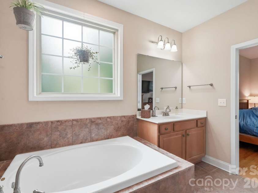 8330 Bourgess Court, Fort Mill, SC 29707.  MLS# CAR4408358, YatesRealty ID 44063. 