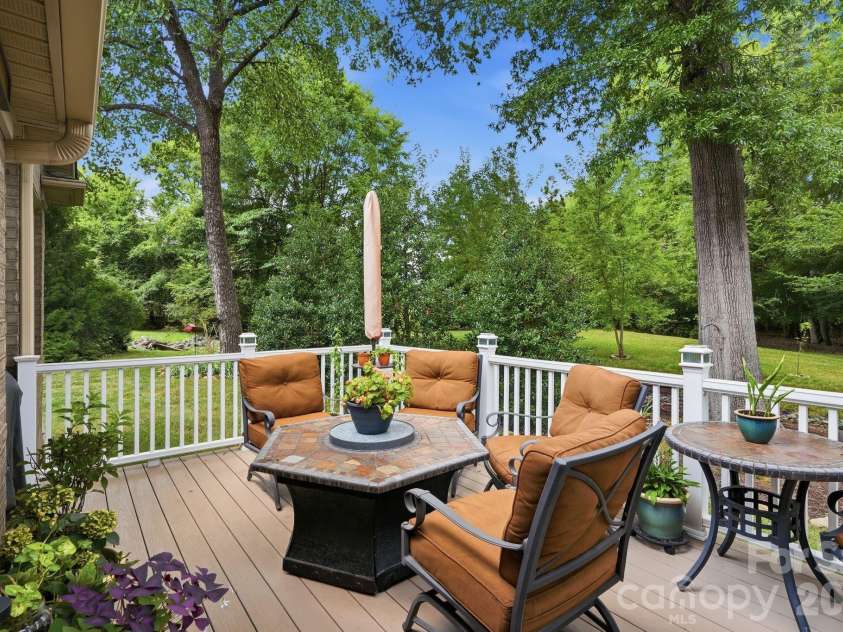 8330 Bourgess Court, Fort Mill, SC 29707.  MLS# CAR4408358, YatesRealty ID 44063. 