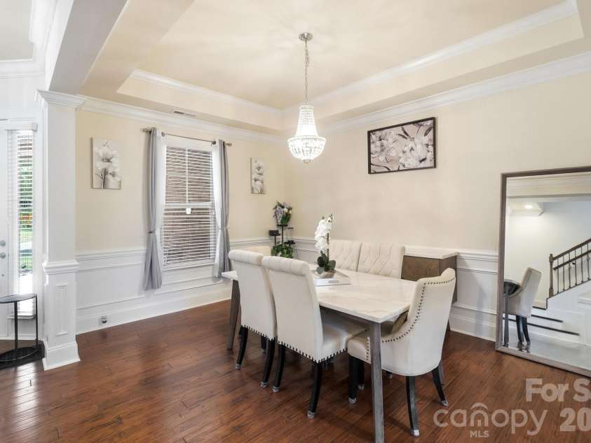 12726 Rusty Blackbird Way, Charlotte, NC 28278.  MLS# CAR4409710, YatesRealty ID 44064. Formal Dining