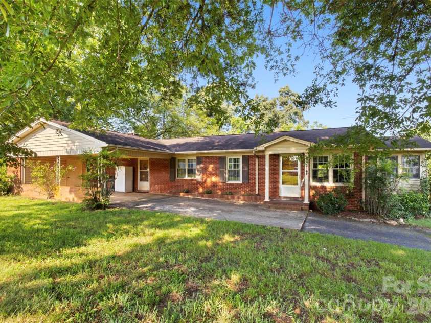 7804 Matthew Miller Road, Vale, NC 28168.  MLS# CAR4414557, YatesRealty ID 44066. 