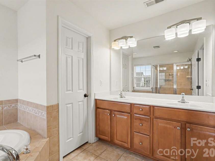 3908 Archer Notch Lane, Huntersville, NC 28078.  MLS# CAR4413459, YatesRealty ID 44068. 