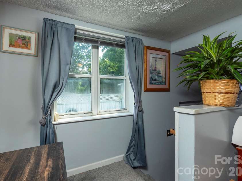 8 First Street, Asheville, NC 28803.  MLS# CAR4413257, YatesRealty ID 44072. 