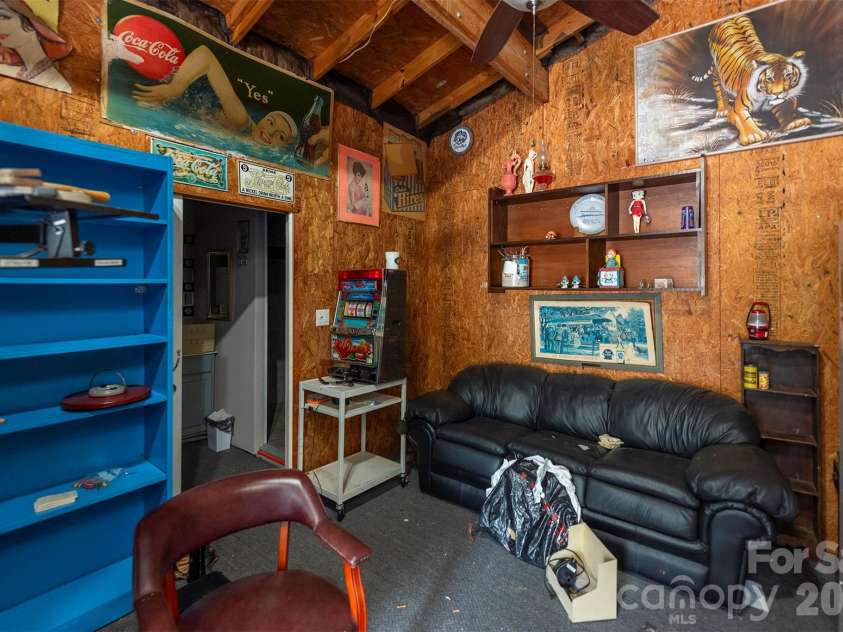 8 First Street, Asheville, NC 28803.  MLS# CAR4413257, YatesRealty ID 44072. 