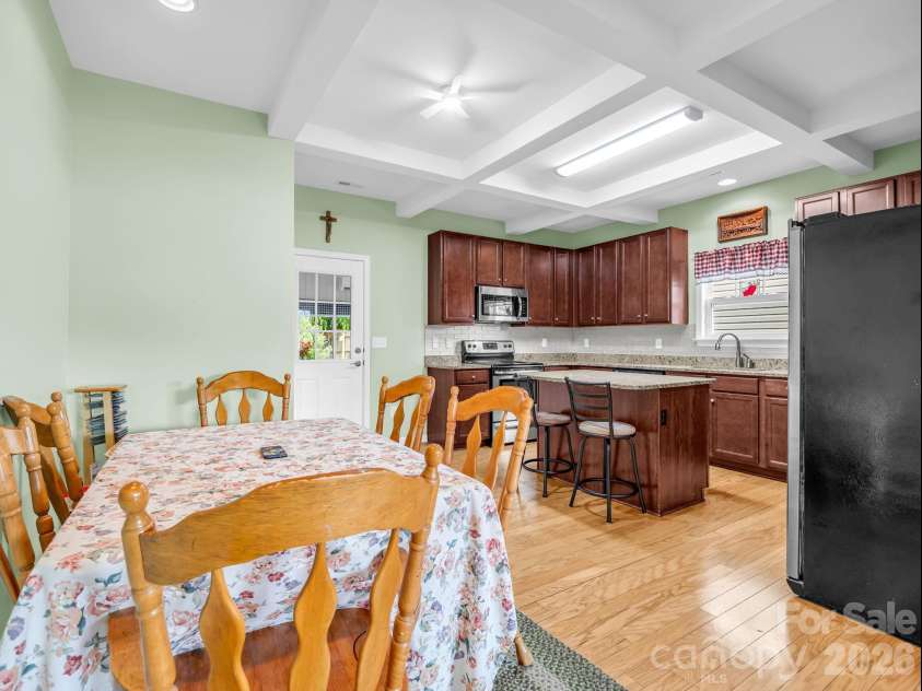 93 Foxtail Court, Hendersonville, NC 28792.  MLS# CAR4414198, YatesRealty ID 44074. 