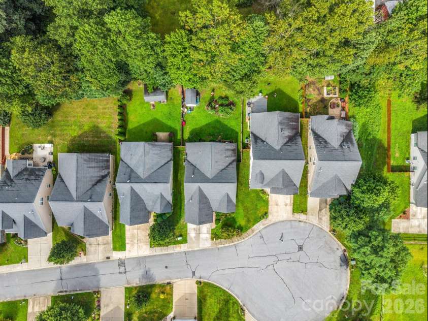 93 Foxtail Court, Hendersonville, NC 28792.  MLS# CAR4414198, YatesRealty ID 44074. 
