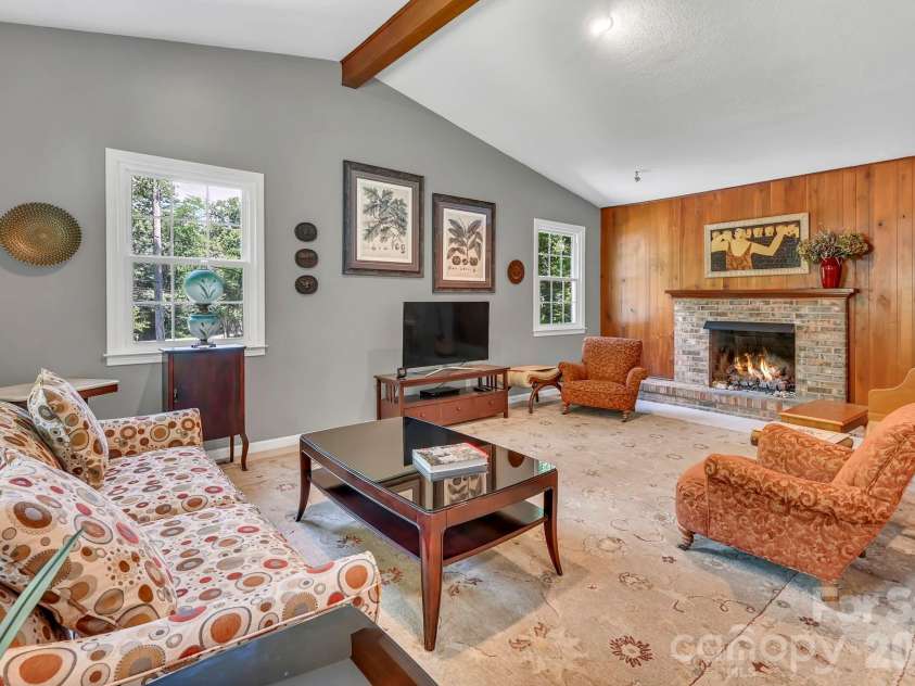 307 Woodland Trail, Laurel Park, NC 28739.  MLS# CAR4413752, YatesRealty ID 44076. 