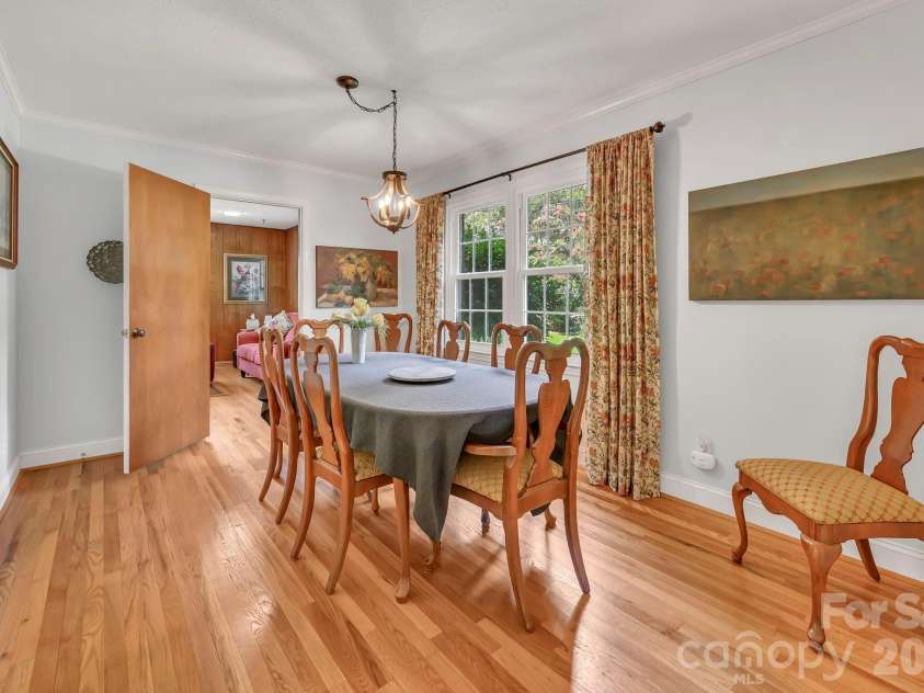 307 Woodland Trail, Laurel Park, NC 28739.  MLS# CAR4413752, YatesRealty ID 44076. 