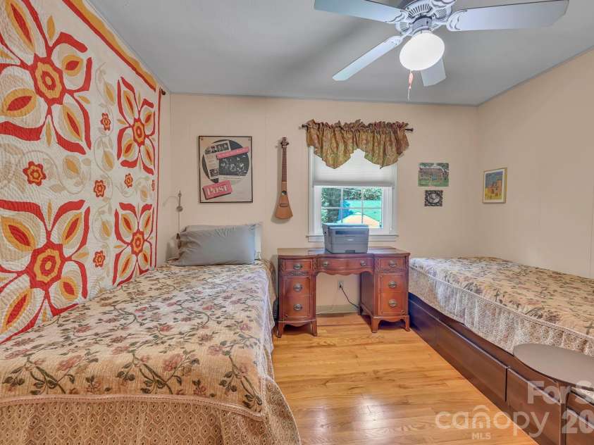307 Woodland Trail, Laurel Park, NC 28739.  MLS# CAR4413752, YatesRealty ID 44076. 