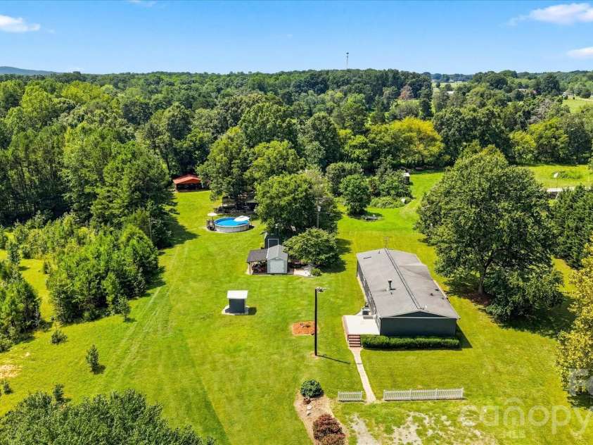 2587 Vision Drive, Catawba, NC 28609.  MLS# CAR4414475, YatesRealty ID 44079. 