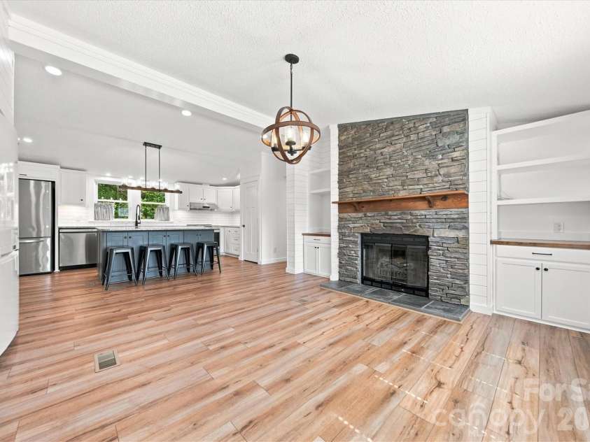 2587 Vision Drive, Catawba, NC 28609.  MLS# CAR4414475, YatesRealty ID 44079. Dining area with fireplace and walk-in pantry