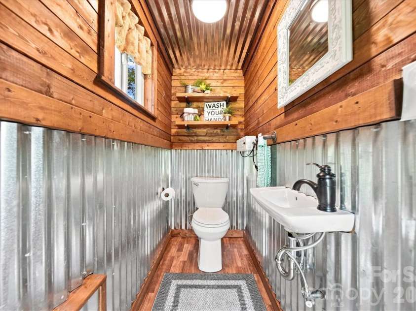 2587 Vision Drive, Catawba, NC 28609.  MLS# CAR4414475, YatesRealty ID 44079. Party shack half bath