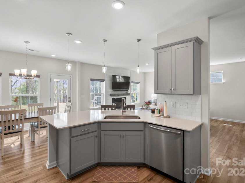 228 Eden Avenue, Mooresville, NC 28115.  MLS# CAR4239895, YatesRealty ID 4408. 