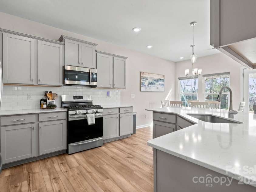 228 Eden Avenue, Mooresville, NC 28115.  MLS# CAR4239895, YatesRealty ID 4408. Kitchen