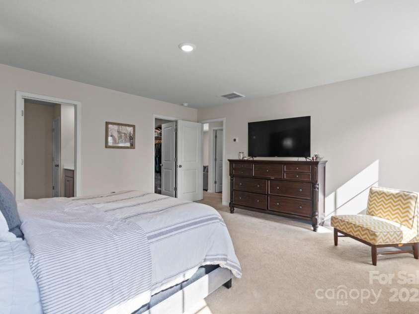 228 Eden Avenue, Mooresville, NC 28115.  MLS# CAR4239895, YatesRealty ID 4408. Primary bedroom