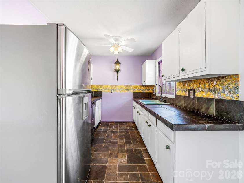 34 Southwicke Drive, Arden, NC 28704.  MLS# CAR4341625, YatesRealty ID 4408. 