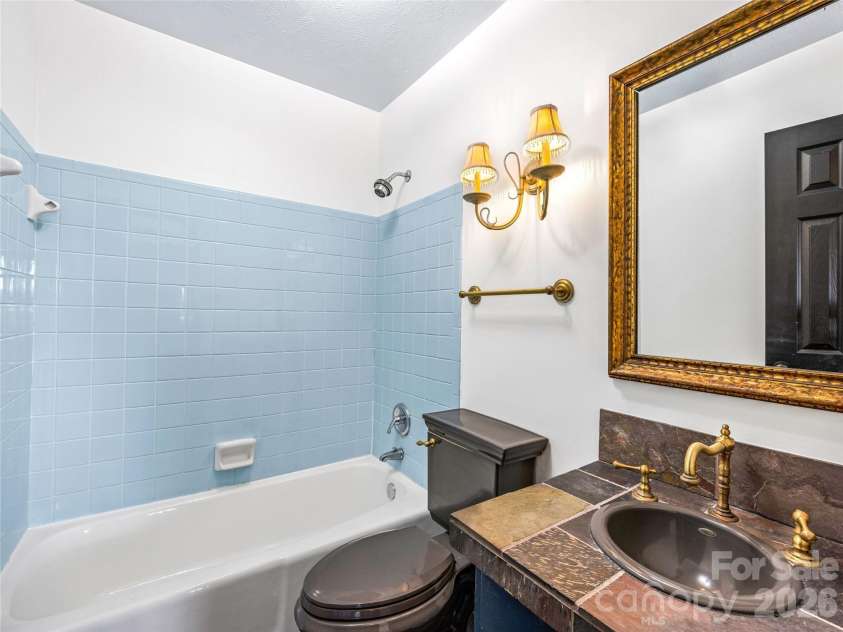 34 Southwicke Drive, Arden, NC 28704.  MLS# CAR4341625, YatesRealty ID 4408. 