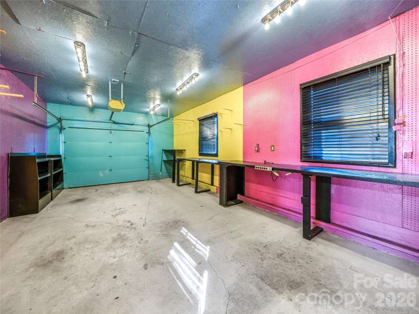 34 Southwicke Drive, Arden, NC 28704.  MLS# CAR4341625, YatesRealty ID 4408. 