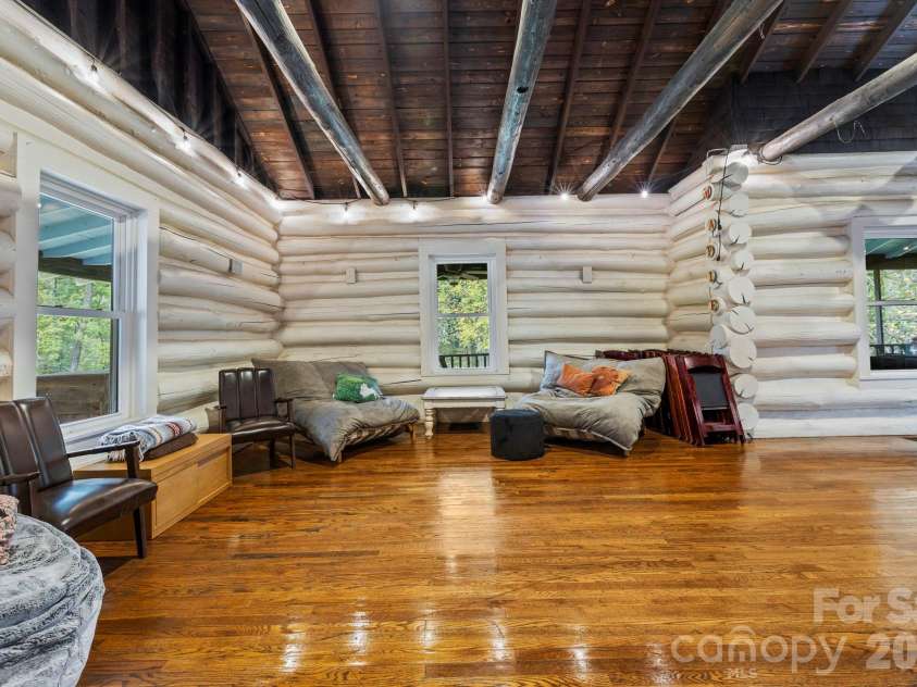 1196 Country Club Road, Brevard, NC 28712.  MLS# CAR4309337, YatesRealty ID 44082. 