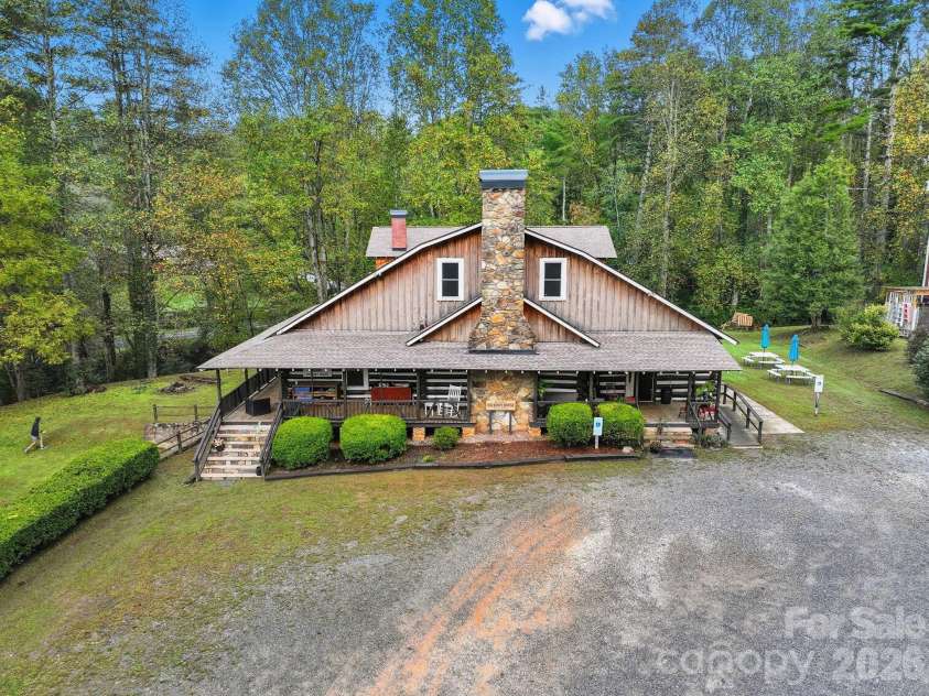 1196 Country Club Road, Brevard, NC 28712.  MLS# CAR4309337, YatesRealty ID 44082. 