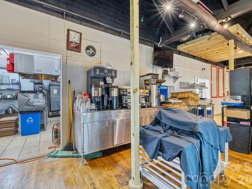 1196 Country Club Road, Brevard, NC 28712.  MLS# CAR4309337, YatesRealty ID 44082. 