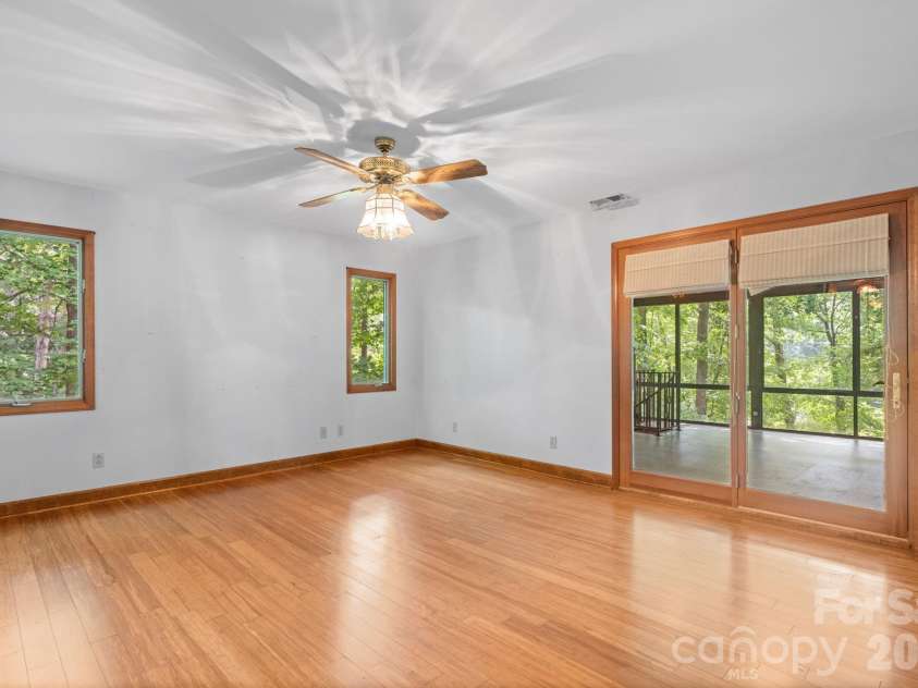 139 Windwood Lane, Troutman, NC 28166.  MLS# CAR4413560, YatesRealty ID 44085. Primary Bedroom